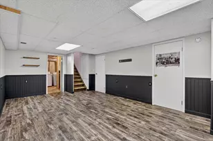 12043 S Sprinkle Rd, Vicksburg, MI 49097 - Photo 33