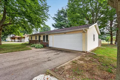 12043 S Sprinkle Road, Vicksburg, MI 49097 - Photo 3