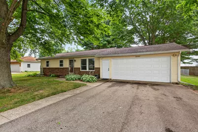 12043 S Sprinkle Road, Vicksburg, MI 49097 - Photo 1