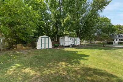 208 E Broadway Street, Woodland, MI 48897 - Photo 25