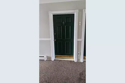 1890 Axtell Drive #5, Troy, MI 48084 - Photo 11