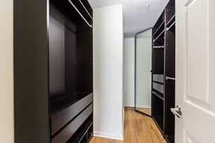 120 W Oakbrook Dr, Ann Arbor, MI 48103 - Photo 19