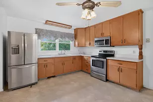 145 Mohawk St, Jackson, MI 49203 - Photo 11