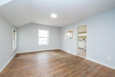 1298 Colfax Avenue, Benton Harbor, MI 49022 - Photo 5
