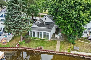231 N Lakeside Dr, Michigan Center, MI 49254 - Photo 1