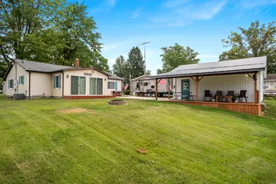 418 W Russell Drive, Coldwater, MI 49036 - Photo 1