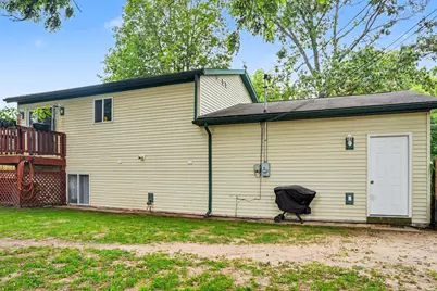 210 W 4th Street, Lawton, MI 49065 - Photo 19
