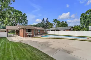 33576 Cindy St, Livonia, MI 48150 - Photo 37