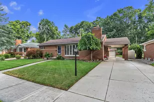 33576 Cindy St, Livonia, MI 48150 - Photo 3