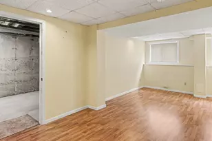 4598 Connor Ct, Ypsilanti, MI 48197 - Photo 17