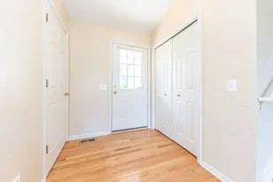 7575 Warwick Dr, Ypsilanti, MI 48197 - Photo 3