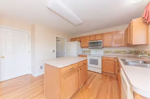7575 Warwick Dr, Ypsilanti, MI 48197 - Photo 11