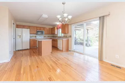 7575 Warwick Drive, Ypsilanti, MI 48197 - Photo 9