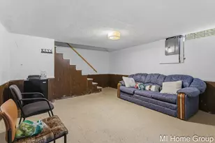 311 W 32nd St, Holland, MI 49423 - Photo 35