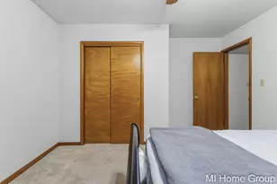 311 W 32nd St, Holland, MI 49423 - Photo 27