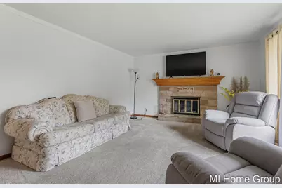 311 W 32nd Street, Holland, MI 49423 - Photo 11