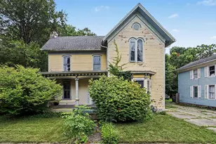 315 East St, Three Rivers, MI 49093 - Photo 1