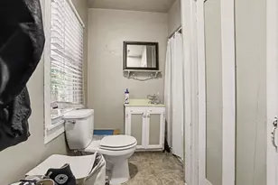 315 East St, Three Rivers, MI 49093 - Photo 9