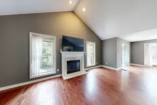 5615 Hampshire Ln, Ypsilanti, MI 48197 - Photo 5