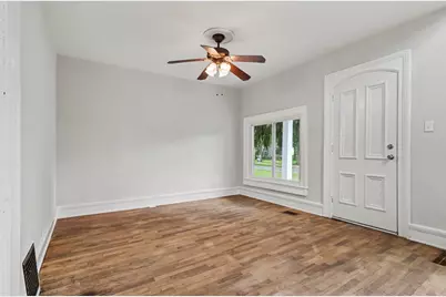 403 N Swan Street, Colon, MI 49040 - Photo 5