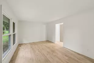6627 S Jackson Rd, Jackson, MI 49201 - Photo 7