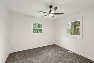 6627 S Jackson Rd, Jackson, MI 49201 - Photo 9
