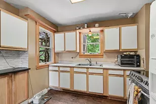 14525 Lakeshore Ave, Grand Haven, MI 49417 - Photo 7