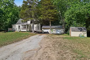14525 Lakeshore Ave, Grand Haven, MI 49417 - Photo 21