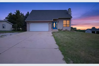 268 Somerset Drive, Brooklyn, MI 49230 - Photo 1