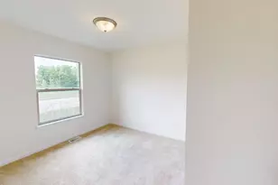 5391 Swan Dr, Burton, MI 48509 - Photo 29