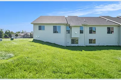 5391 Swan Drive, Burton, MI 48509 - Photo 9