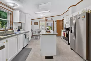 3280 Carlton Blvd, Jackson, MI 49203 - Photo 11