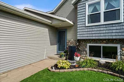 2903 Fox Hill Drive, Jenison, MI 49428 - Photo 7