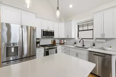 629 Fairview Avenue NE #1, Grand Rapids, MI 49503 - Photo 5
