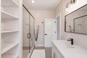 629 Fairview Ave NE, Grand Rapids, MI 49503 - Photo 19