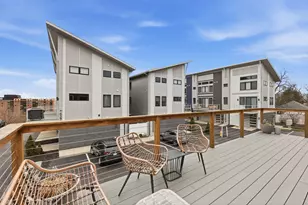 629 Fairview Ave NE, Grand Rapids, MI 49503 - Photo 25