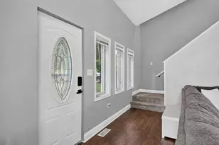 1113 Napoleon Rd, Jackson, MI 49201 - Photo 7