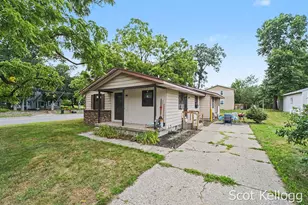 3822-3824 Burlingame Ave SW, Wyoming, MI 49509 - Photo 3