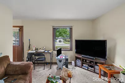3822-3824 Burlingame Avenue SW, Wyoming, MI 49509 - Photo 11