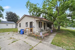3822-3824 Burlingame Ave SW, Wyoming, MI 49509 - Photo 25