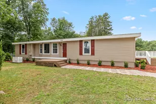 7129 Eldred Ave NE, Rockford, MI 49341 - Photo 1