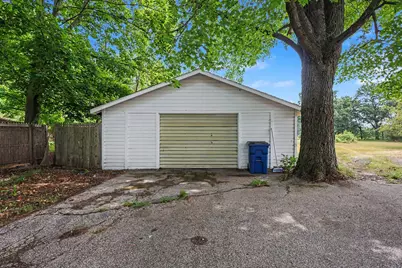 598 S Brooks Road, Muskegon, MI 49442 - Photo 25