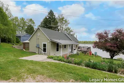 762 Parkwood Drive, Six Lakes, MI 48886 - Photo 47