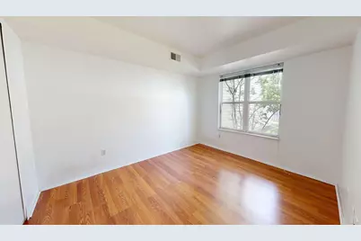 2201 S Huron Parkway #1, Ann Arbor, MI 48104 - Photo 7