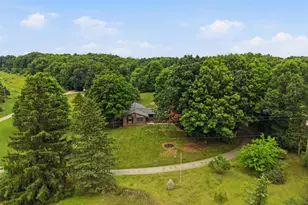 13489 Hyde Rd, Hartland, MI 48353 - Photo 5