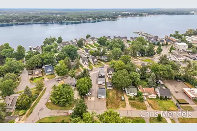 578 S Shore, Holland, MI 49423 - Photo 39