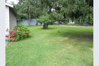 322 N Lakeview Avenue, Sturgis, MI 49091 - Photo 19