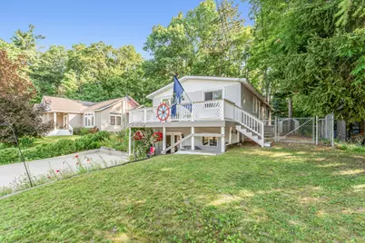 2144 E Lake Mitchell Drive, Cadillac, MI 49601 - Photo 3