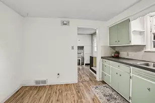 384 N 6th Ave, Fruitport, MI 49415 - Photo 11