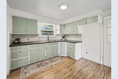 384 N 6th Avenue, Fruitport, MI 49415 - Photo 9